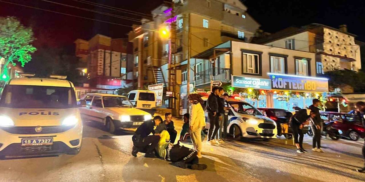 Uygulama Noktasından Kaçmaya Çalışan Sürücü Dehşet Saçtı: 2’si Polis 4 Yaralı