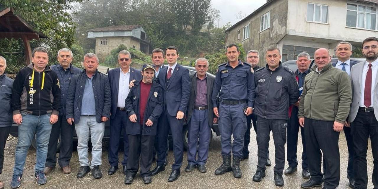 Köy Köy Dolaşarak Yerinde Görüyor