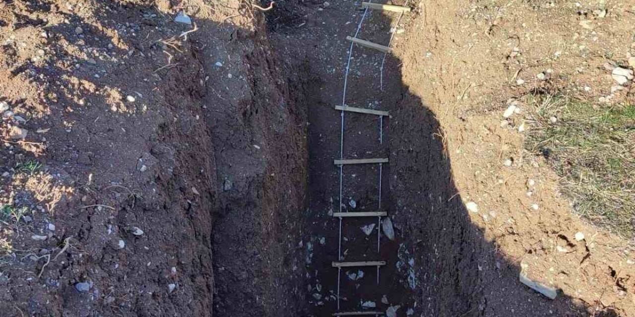 Elazığ’da Kaçak Kazı Yapan 5 Şüpheli Suçüstü Yakalandı