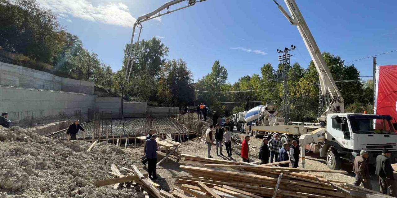 Kastamonu’da Yürekveren Köyü Camisi’nin Temeli Düzenlenen Törenle Atıldı
