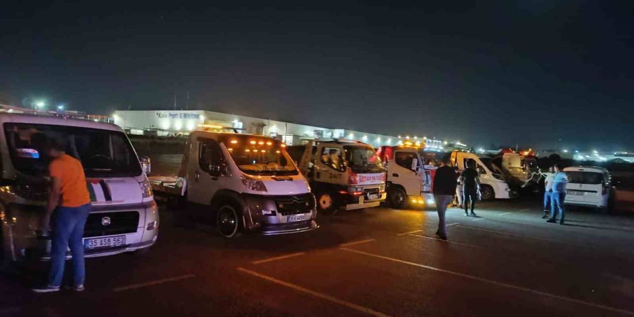 İzmir’de Oto Çekici Konvoyu: İsrail’i Kınadılar