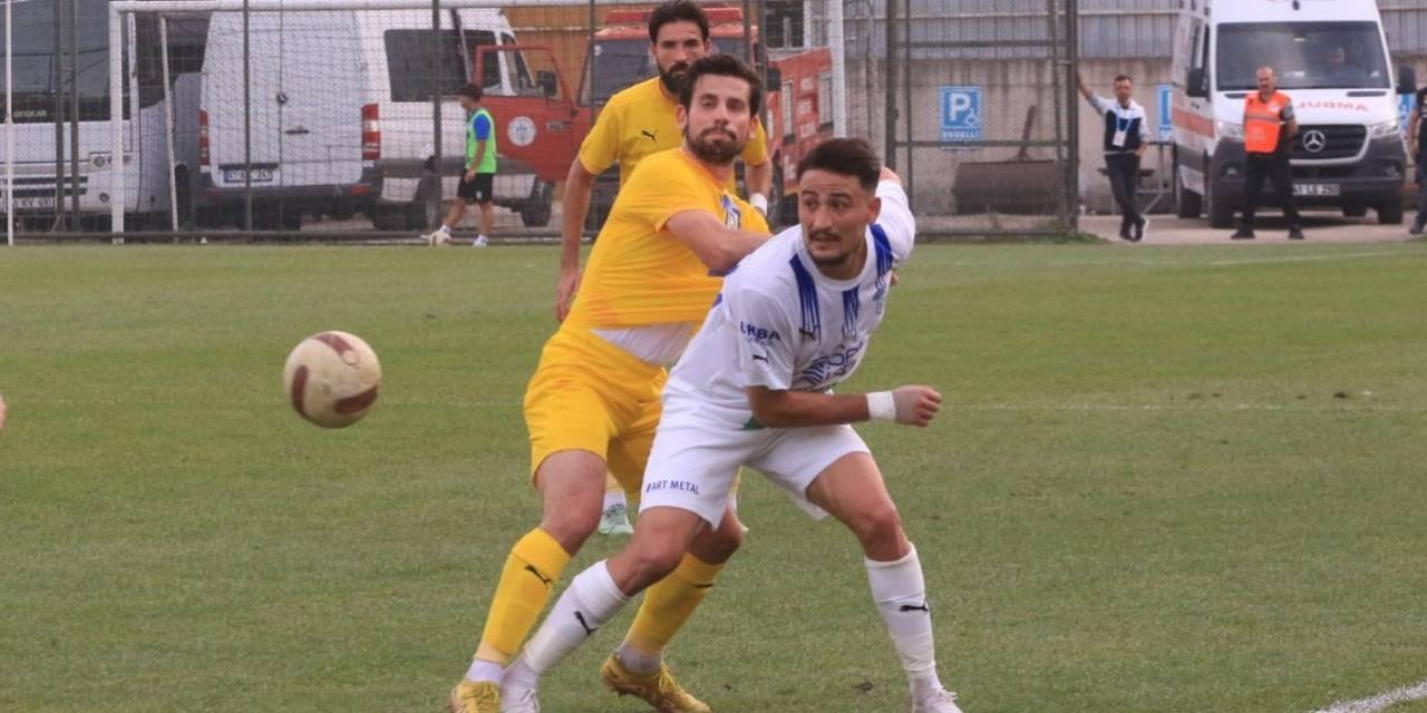 Tff 2. Lig: Belediye Derincespor: 1 - Arnavutköy Belediye: 1