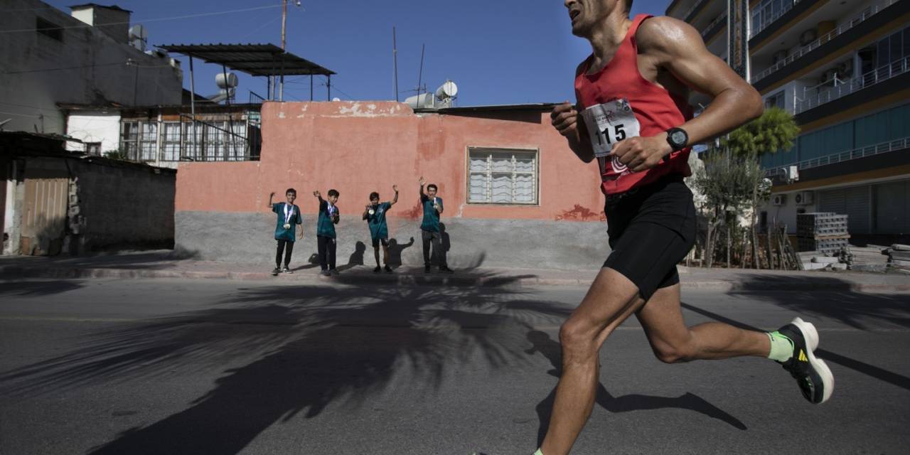 15. Uluslararası Tarsus Yarı Maratonu Koşuldu