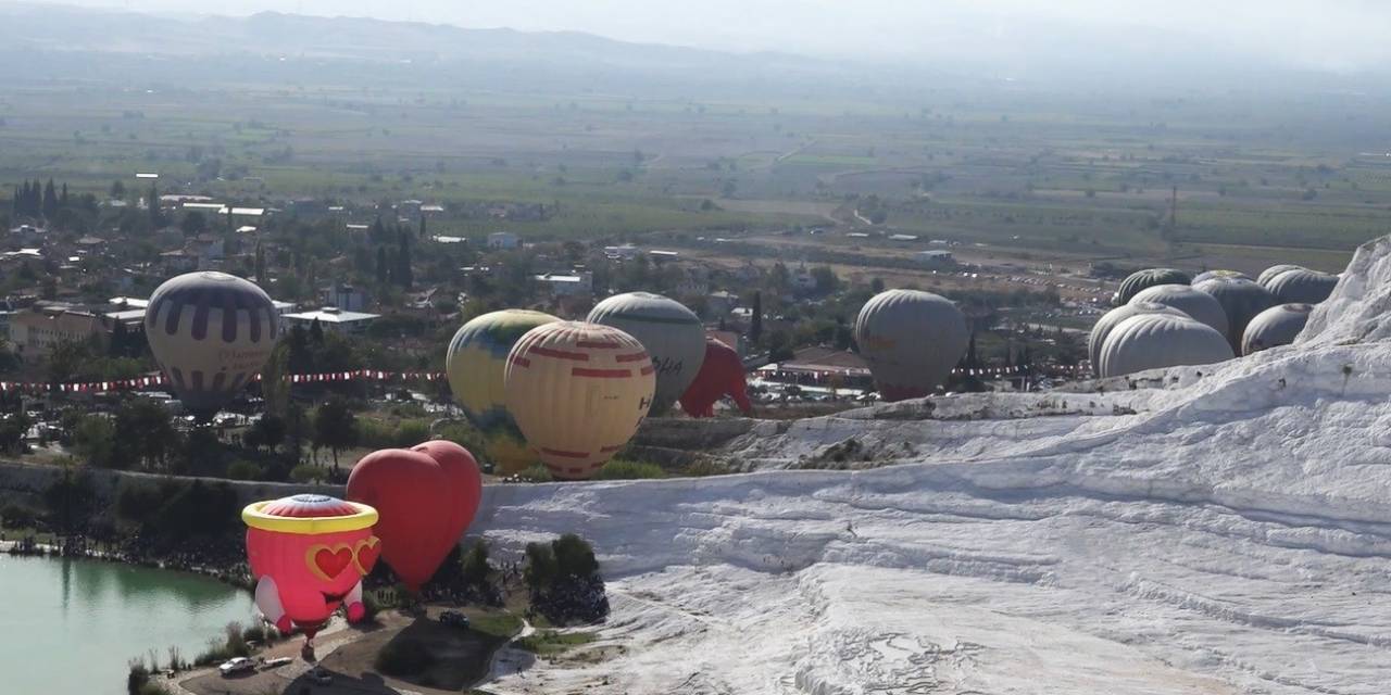 Türk Yıldızları, Pamukkale Semalarında Görsel Şölen Sundu