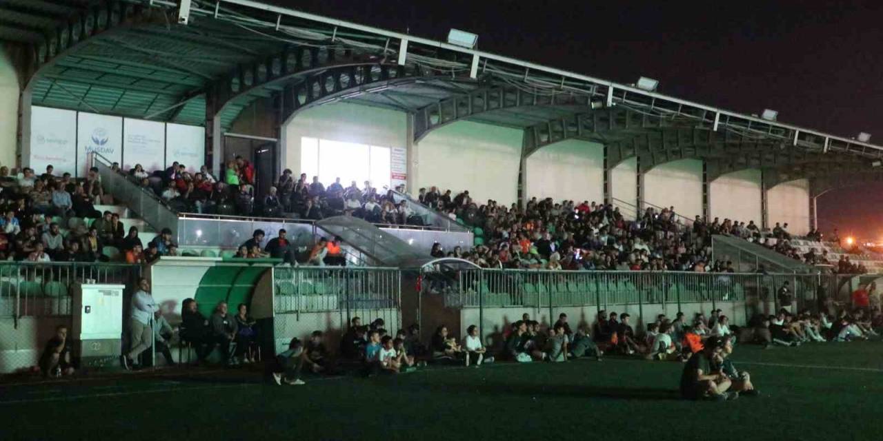 Dev Ekranda Fenerbahçe - Hatayspor Maçı Heyecanı