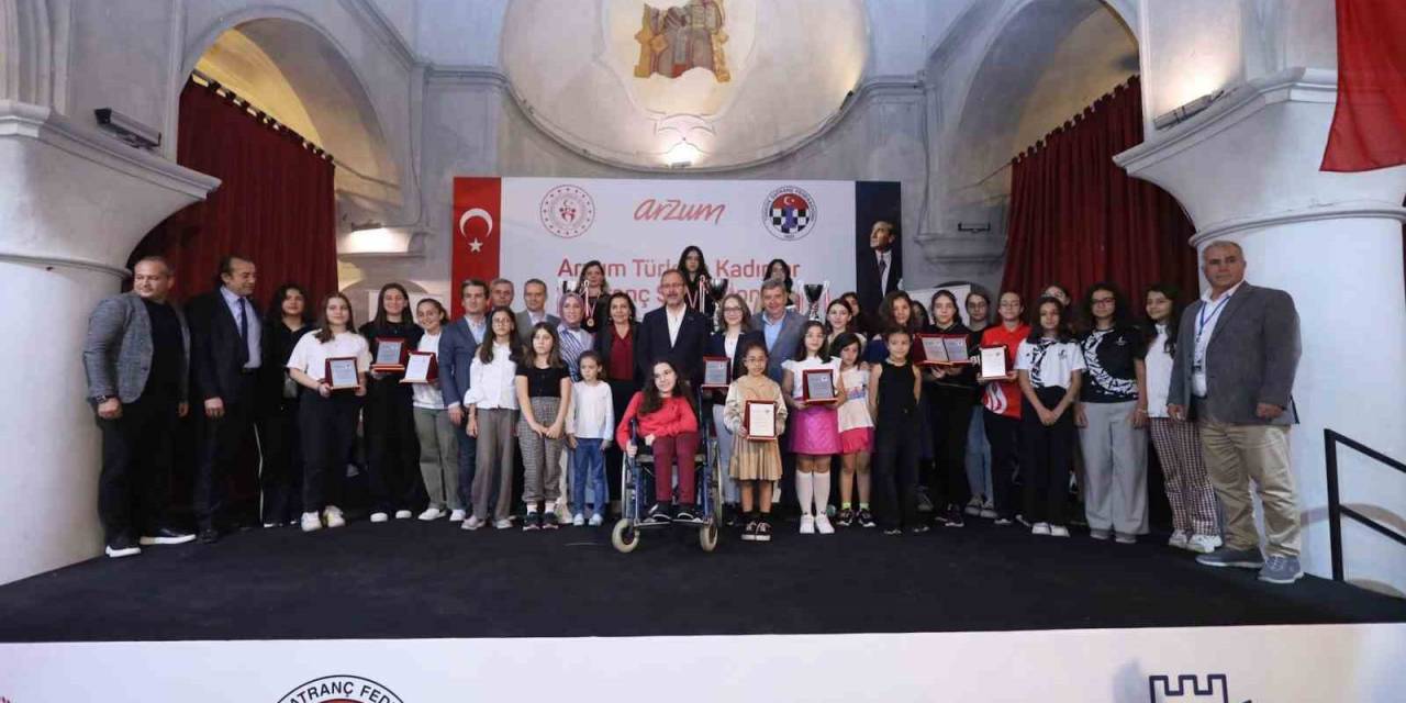 Çeşme’deki Arzum Türkiye Kadınlar Satranç Şampiyonası Sona Erdi