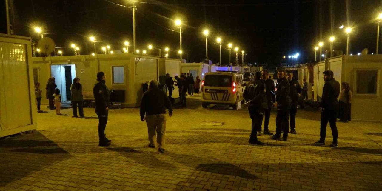 Konteyner Kentte Şüpheli Çanta Paniği