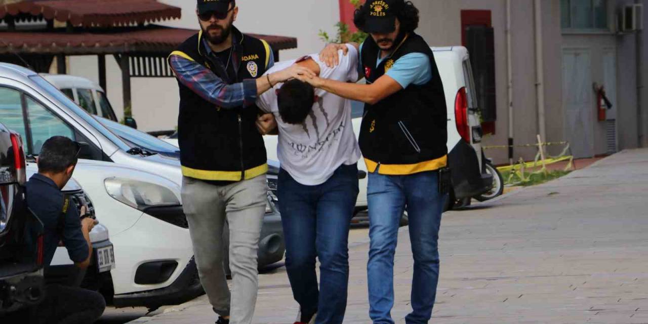 Kapkaççının Üniversite Öğrencisini Yerde Sürüklediği Anlar Kamerada