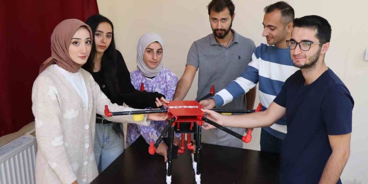 Depremzede Öğrencilerden Depremde Arama Kurtarma Çalışmaları İçin Dron Projesi