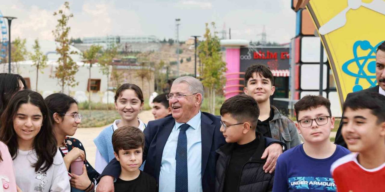 Kahramanmaraşlı “Depremzede” Çocukların Doğa Okulu Ve Çocuk Dünyası Sevinci