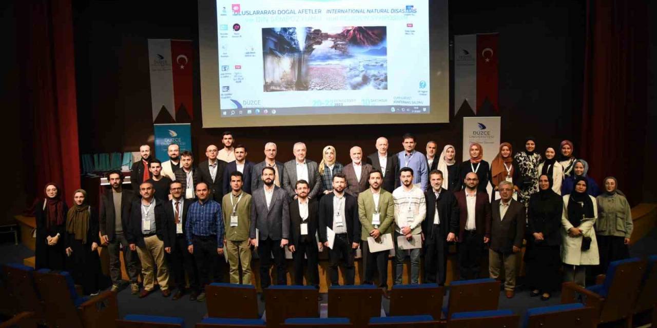 Uluslararası Doğal Afetler Ve Din Sempozyumu Sona Erdi