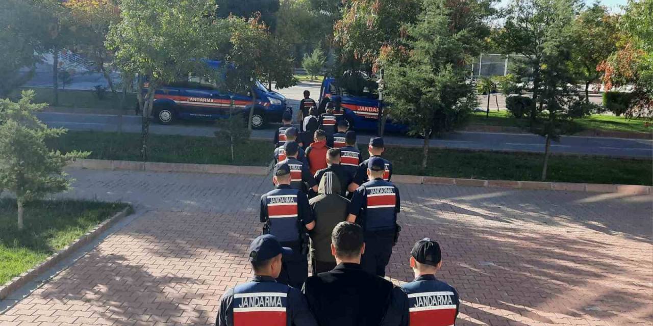 Aksaray’da Uyuşturucu Tacirlerine Operasyon: 3 Tutuklama