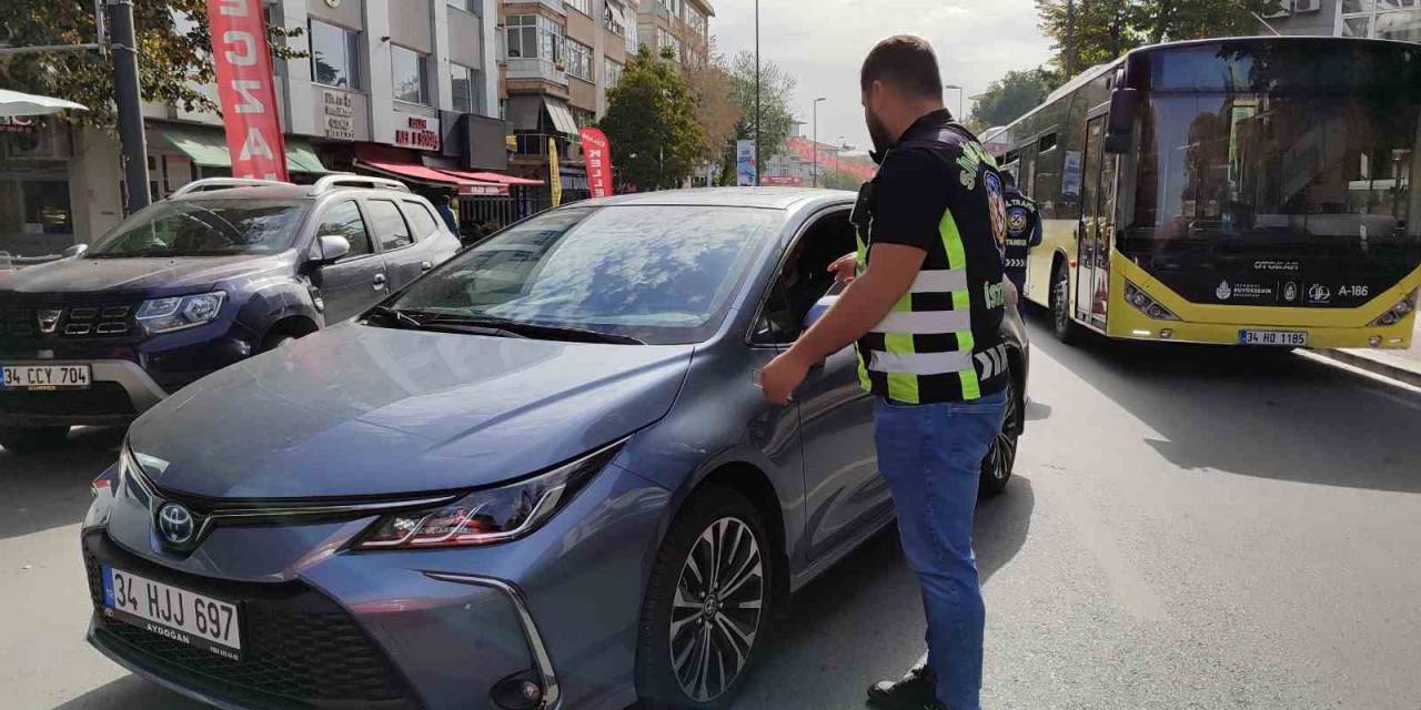 Bakırköy’de Yayalara Yol Vermeyen Sürücülere Denetim