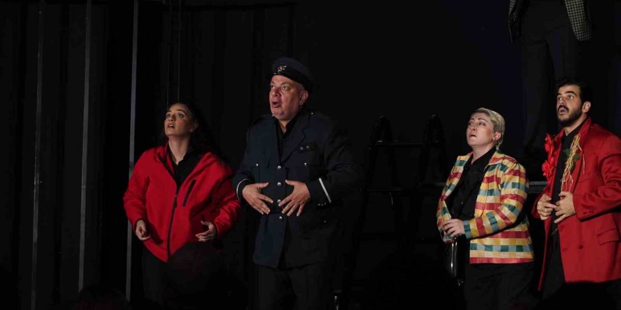 ‘Memleketin Kısmeti’ Atakum’da Sahnelendi