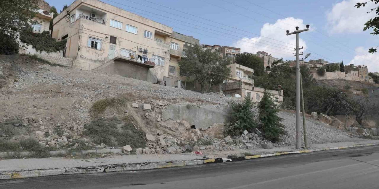 Betonarme Binalar Yıkılıyor Tarihi Mardin Gün Yüzüne Çıkıyor