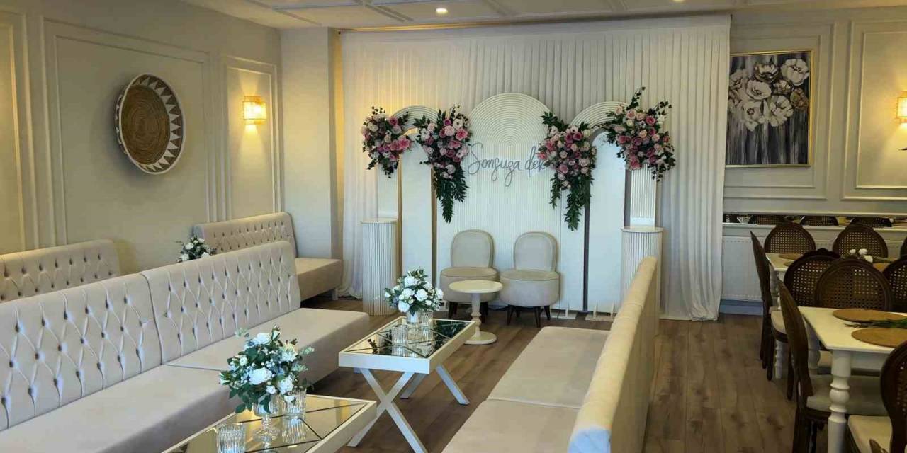 Bu Da Kız İsteme Evi