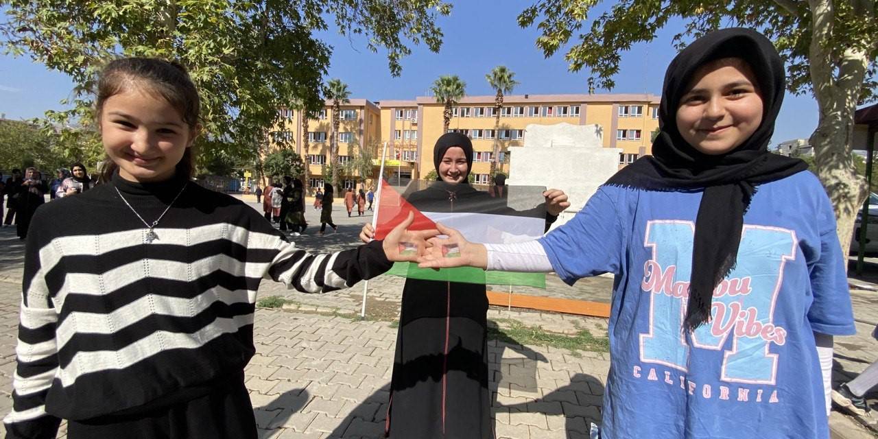 Öğrencilerden Gazze İçin Anlamlı Etkinlik