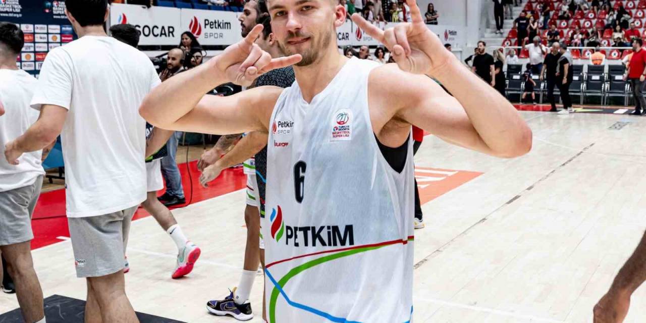 Aliağa Petkimsporlu Kristers Zoriks, Haftanın 5’ine Seçildi