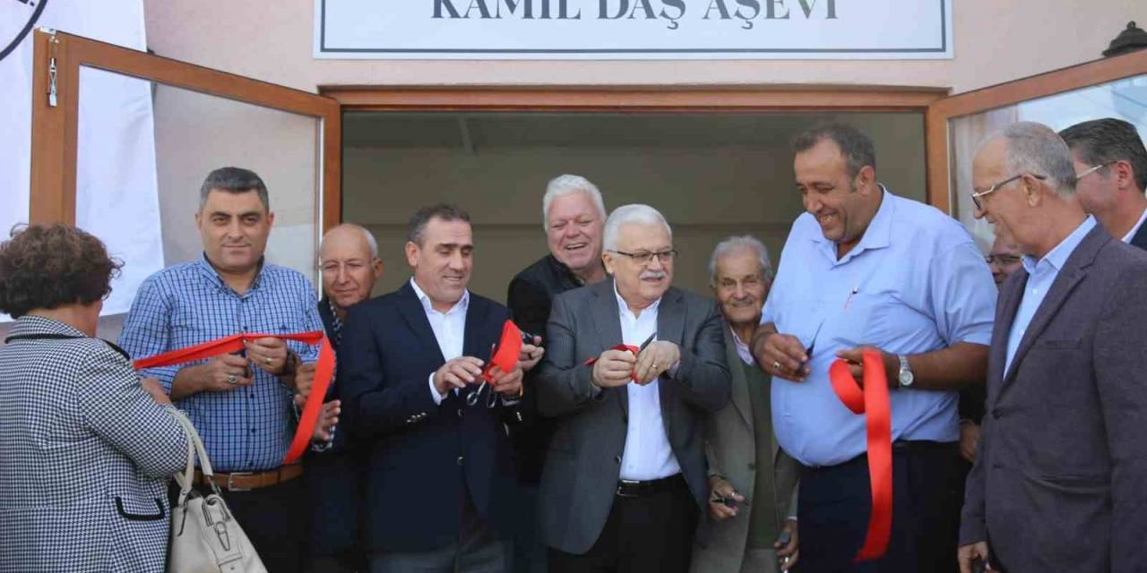 Burhaniye’de Kamil Daş Aşevi Açıldı