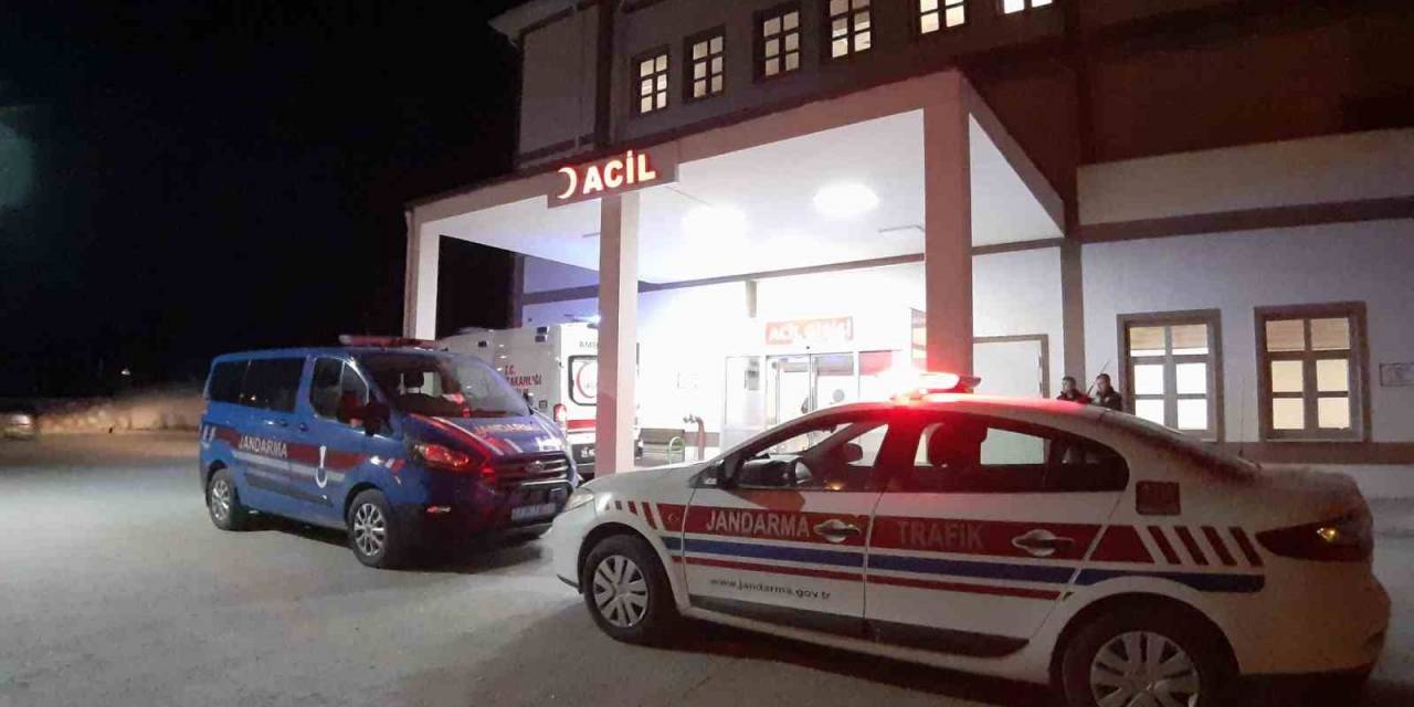 ’kümeste Tavuklar Rahat Olsun’ Kavgası: 2 Yaralı