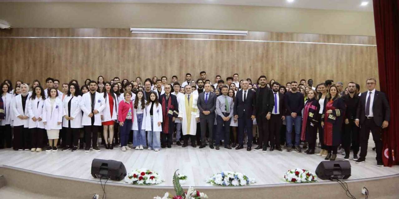 Erü Veteriner Fakültesi Tarafından Önlük Giyme Töreni Düzenlendi