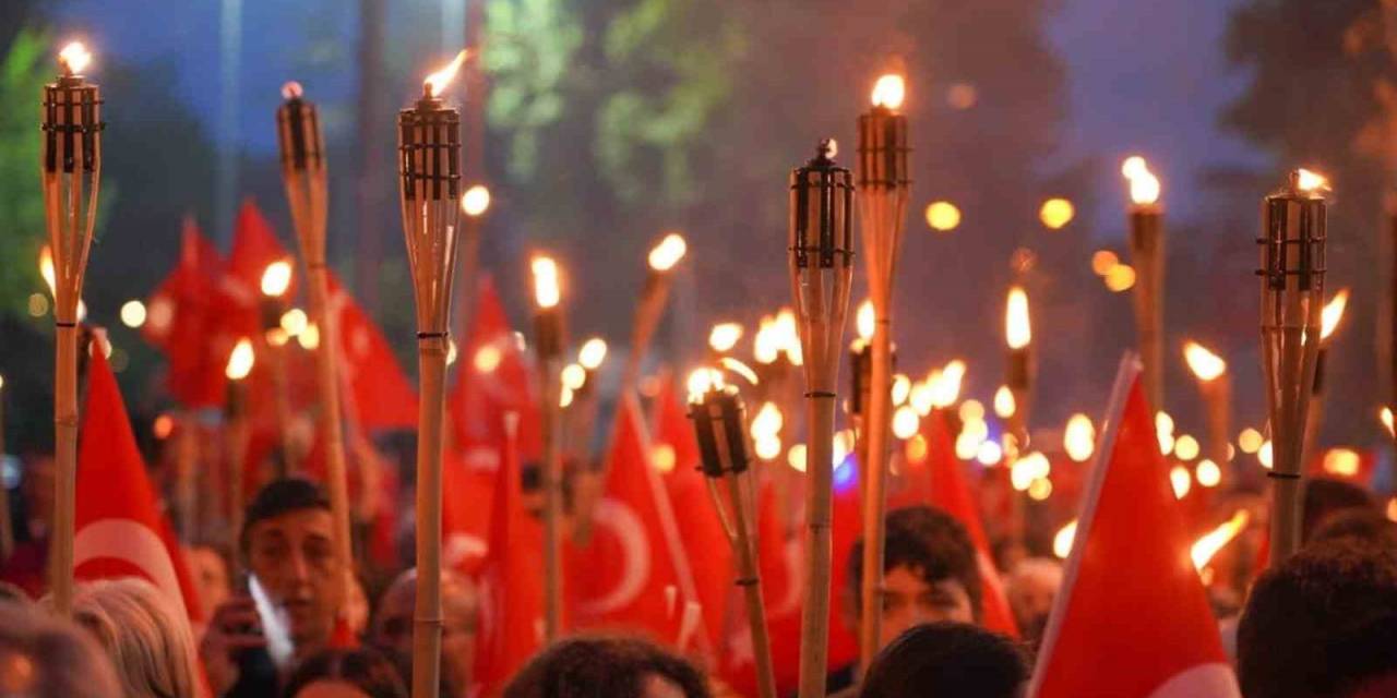 Ayvalık Belediyesi Atatürk Türkiye’sine Yakışır Cumhuriyet Bayramı Kutlamalarına Hazırlanıyor