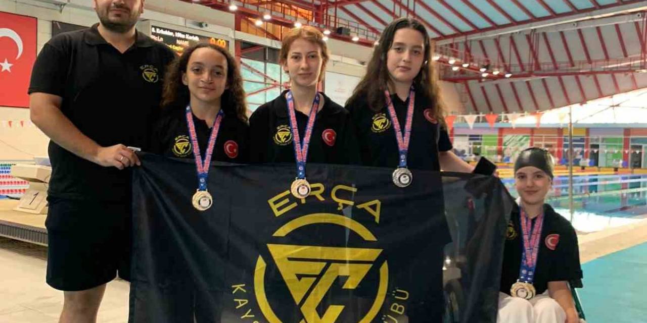 Kayserili Engelli Yüzücülerden Madalyalara Ambargo