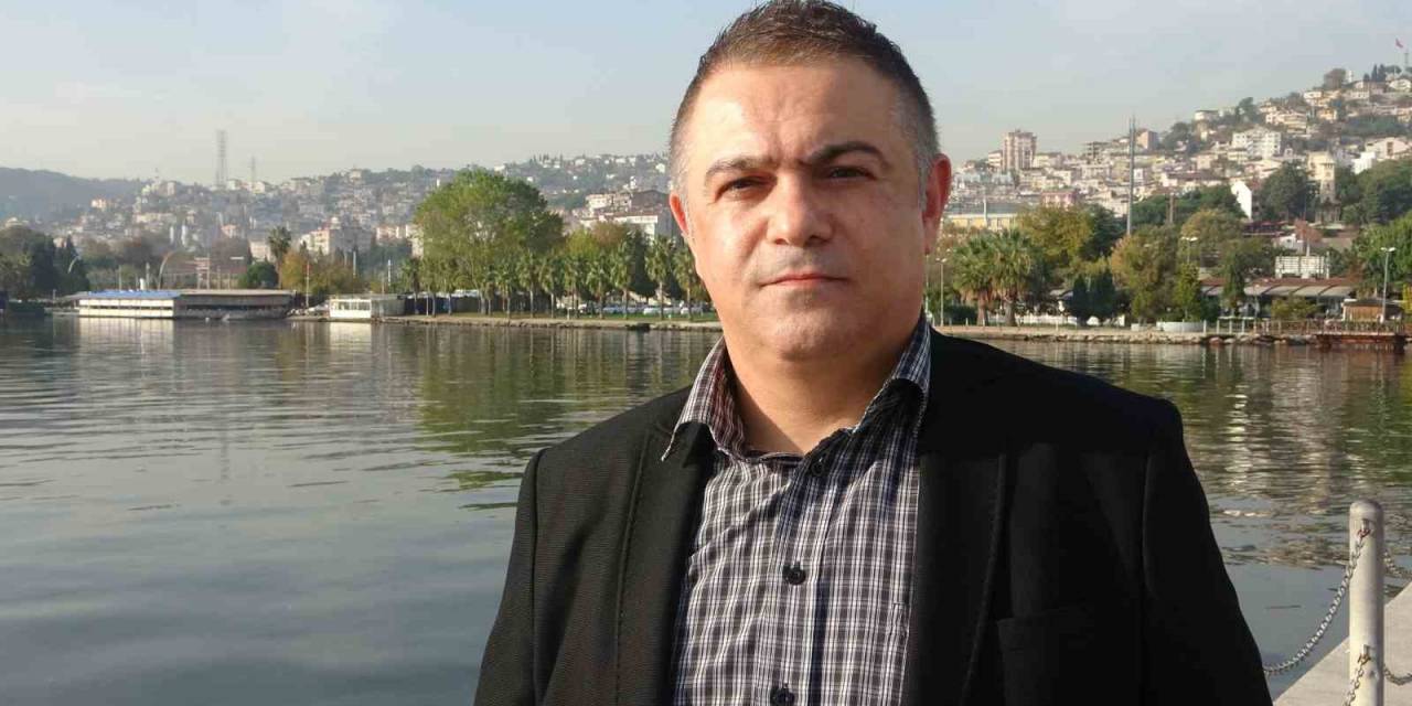 İzmit Körfezi’nde Görünen Denizanaları Tehlikeli Değil