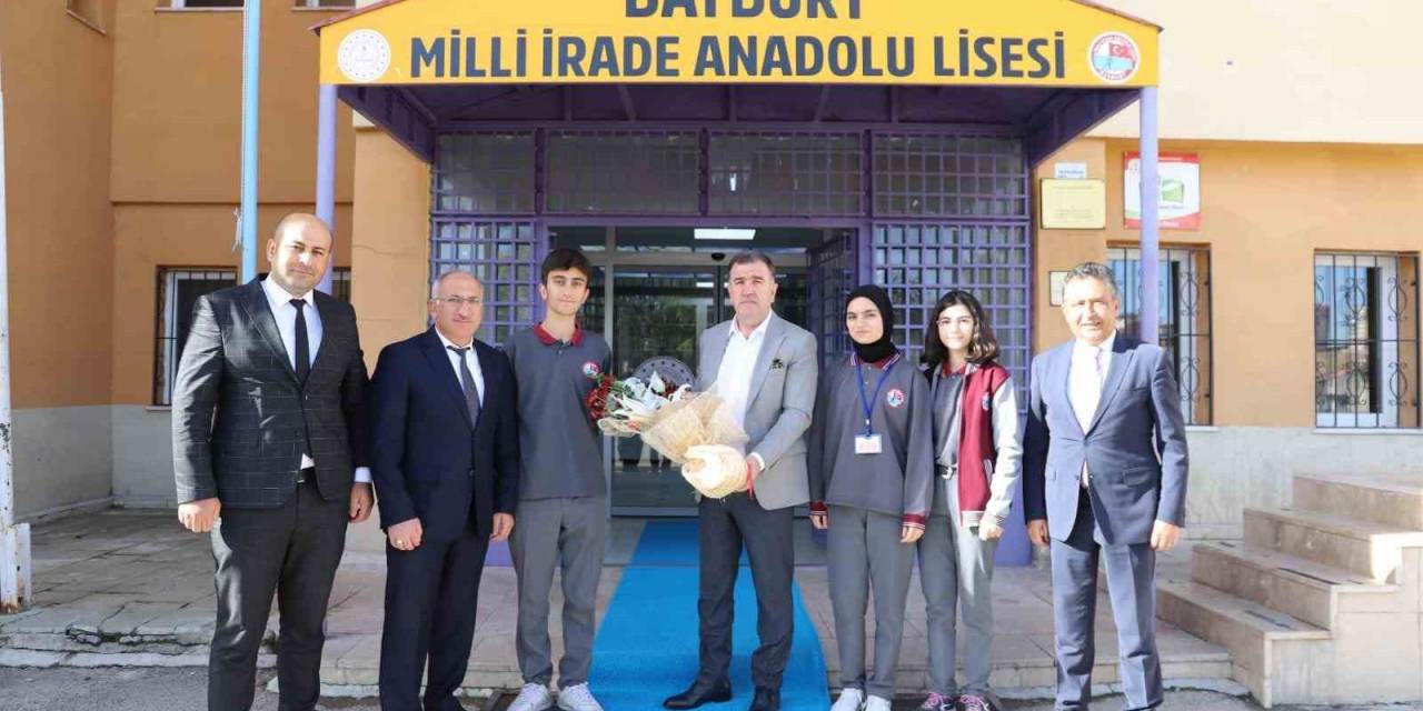 Vali Eldivan, Milli İrade Anadolu Lisesine Ziyarette Bulundu