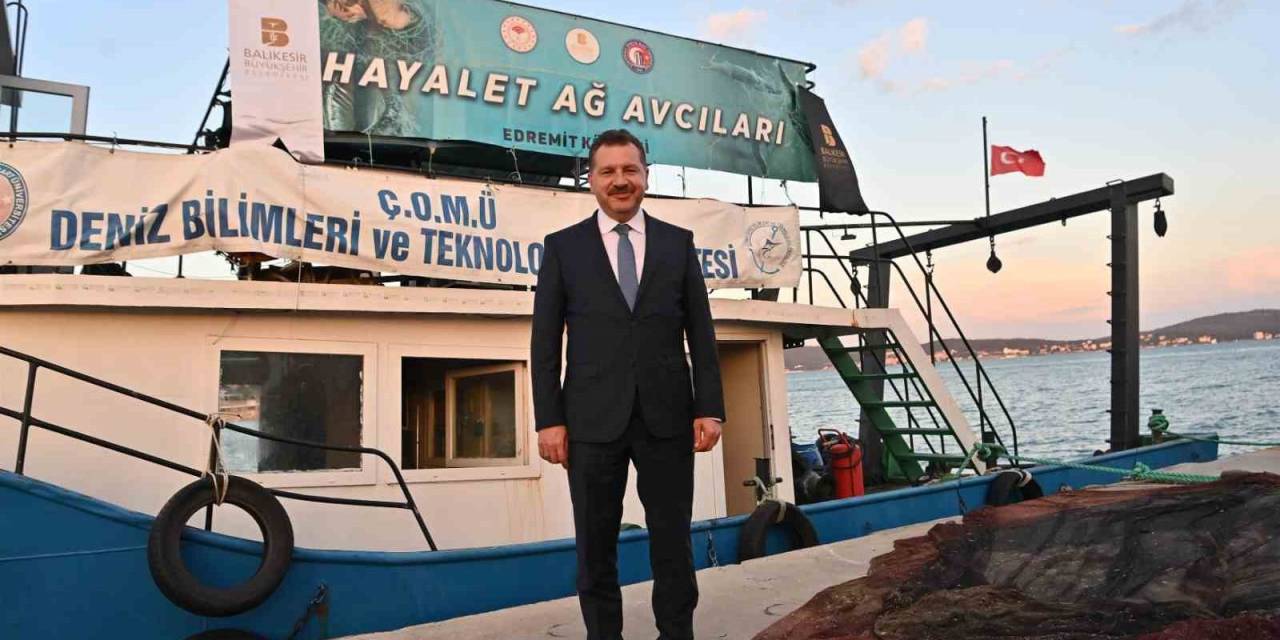 Marmara Denizi’nden 500 Bin Metrekare Hayalet Ağ Çıkarıldı