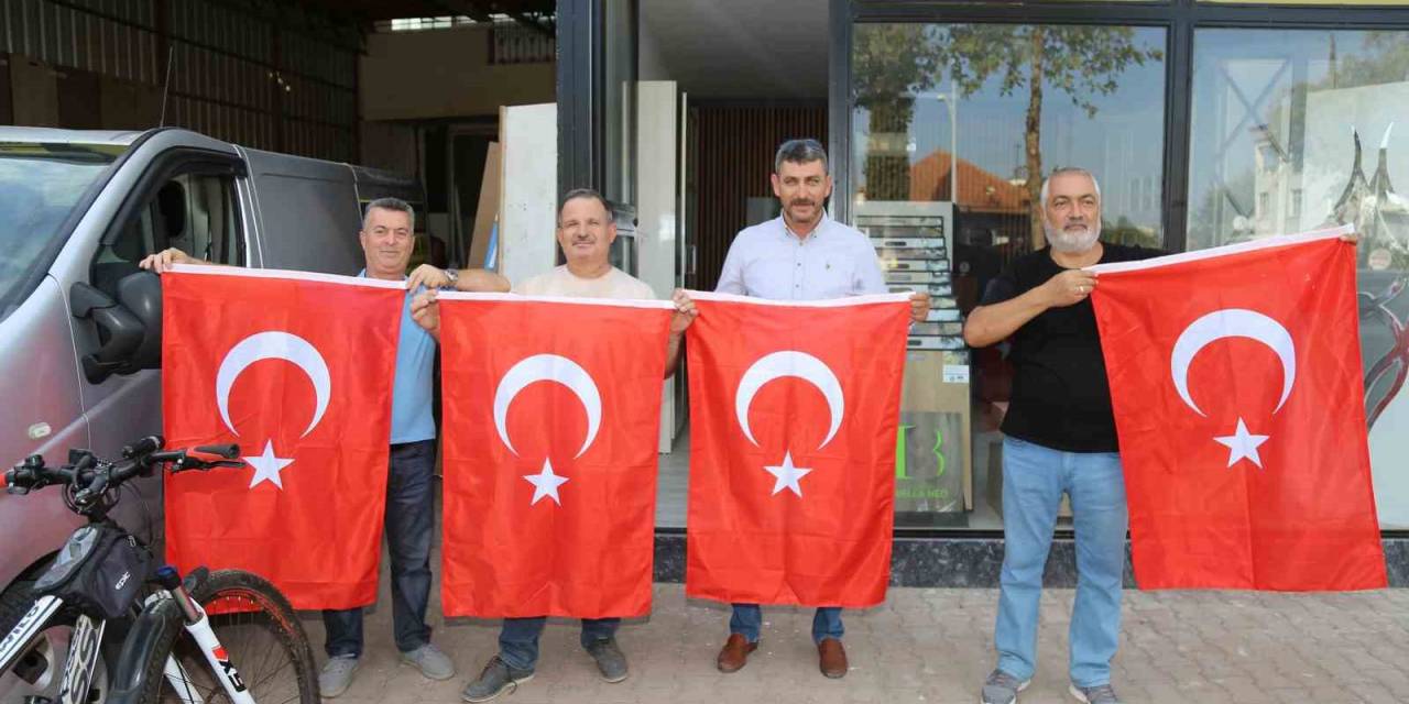 Döşemealtı’nda, Cumhuriyetin 100. Yılında Ünlü Sanatçı Aleyna Tilki, Sahne Alacak