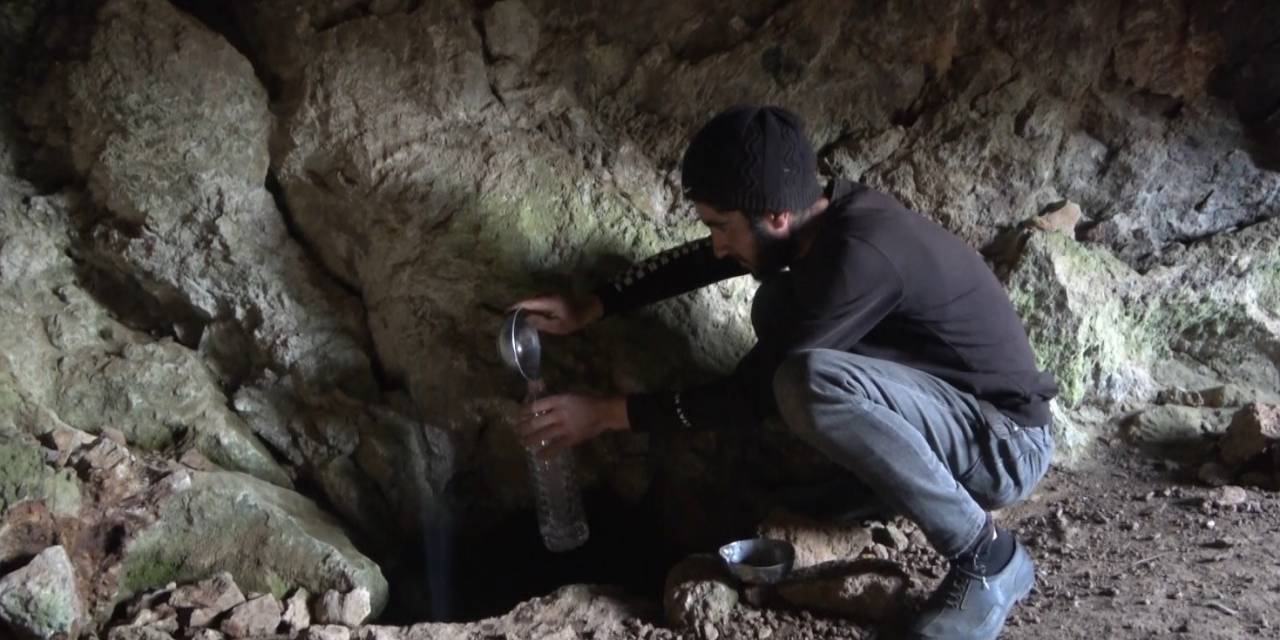 Şifalı Olduğuna İnanılan Mağara Suyuyla Mayalanan Süt Yoğurt Oldu