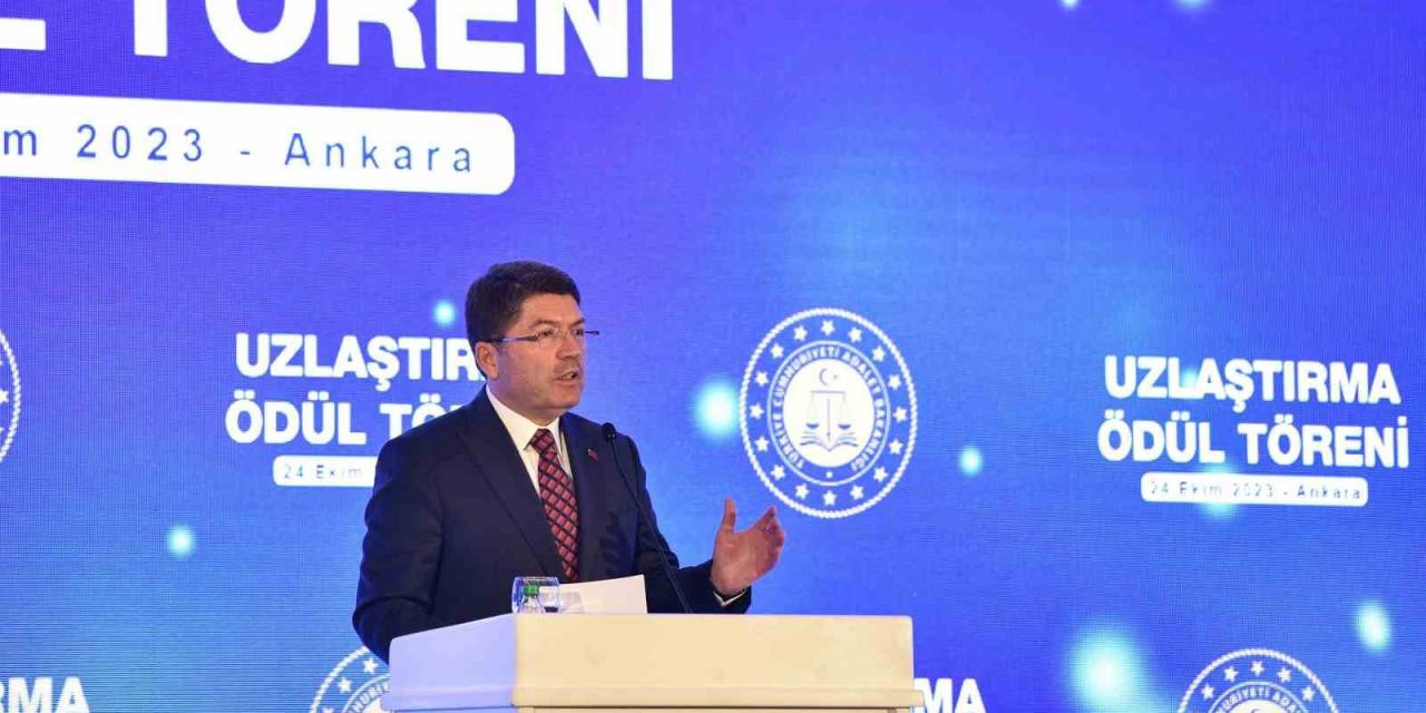 Adalet Bakanı Yılmaz Tunç Uzlaşma Ödül Töreni’ne Katıldı