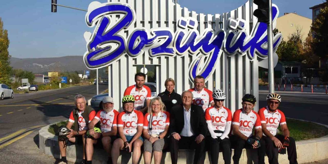 Bozüyük 100’üncü Yıl Yürüyüşlerinin Durak Noktası Oldu