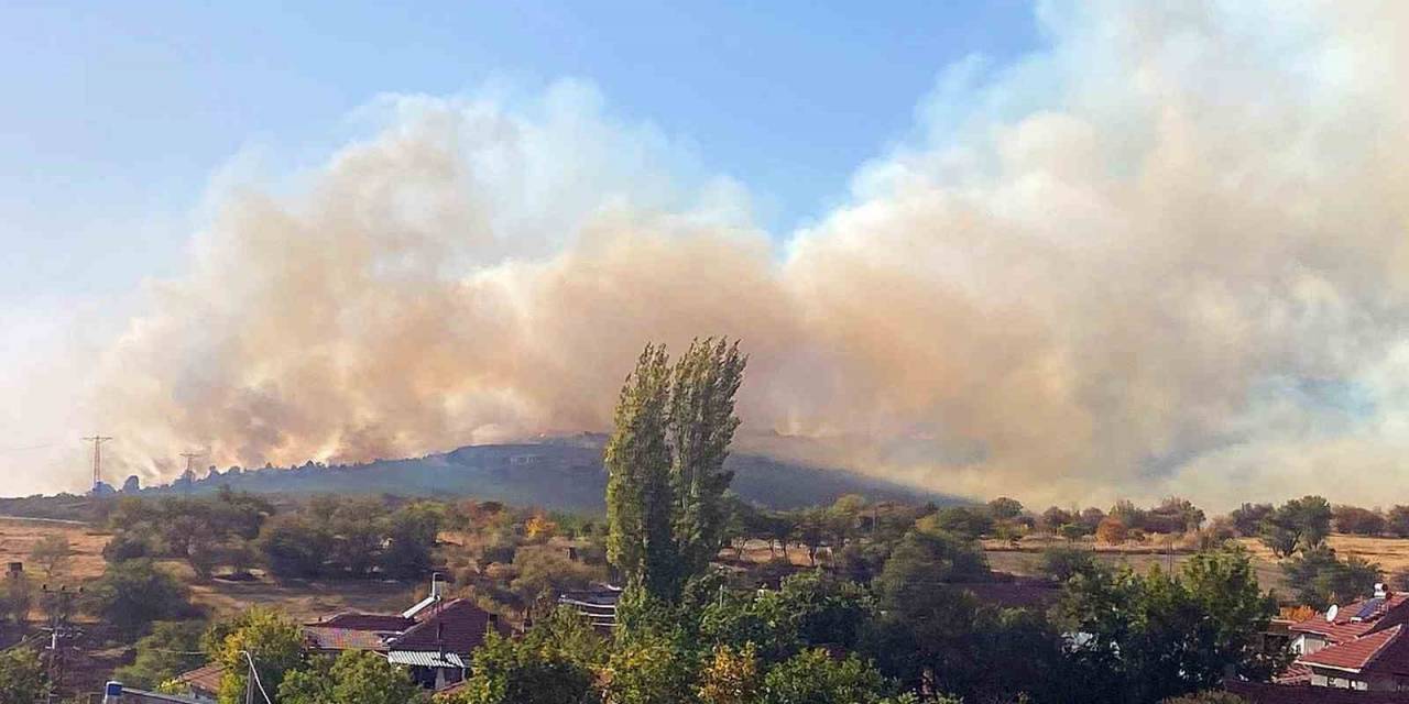 Kiraz Bahçesinde Bulunan Evde Çıkan Yangın Ormana Sıçradı