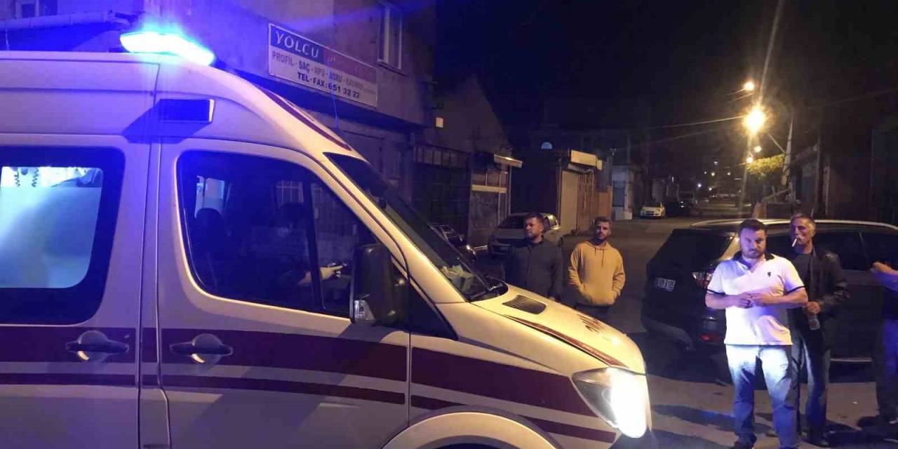 Çatı Katında Yakalanan Hırsız Kendisini Yakalayan Esnafı Bıçakladı