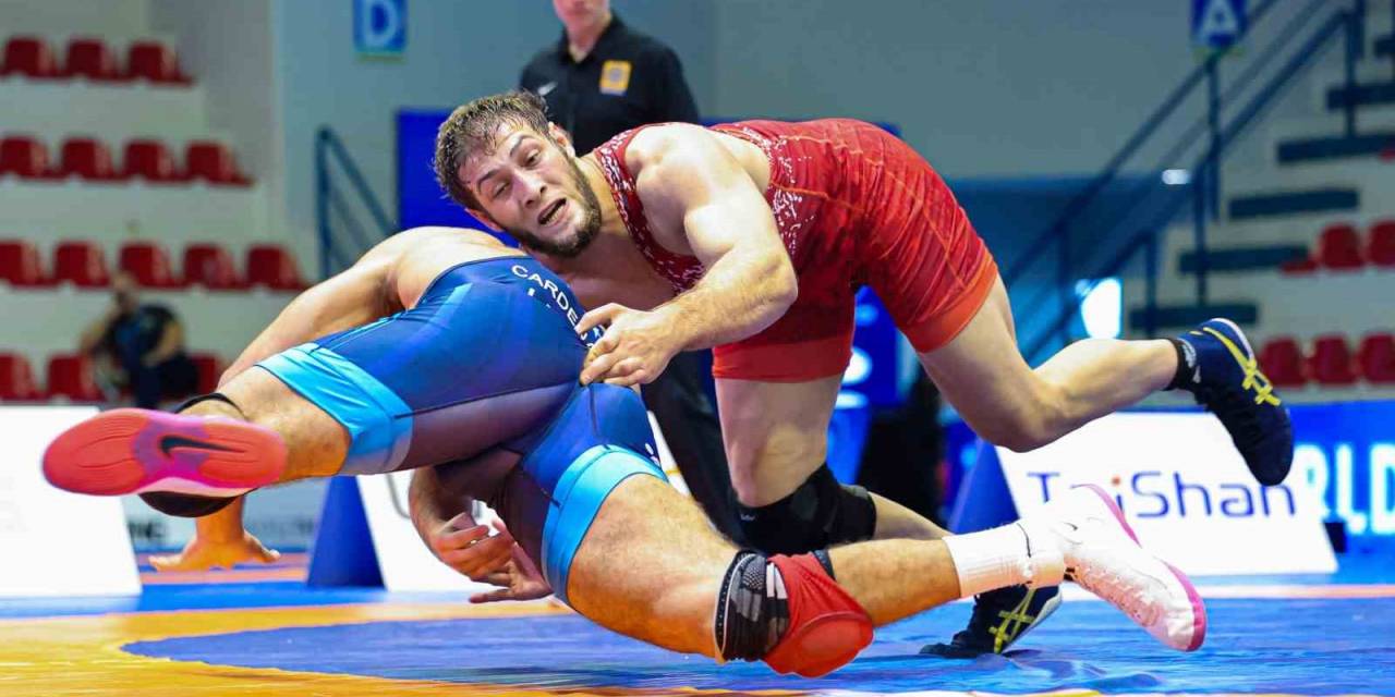 Muhammed Gimri, Dünya Şampiyonu Oldu