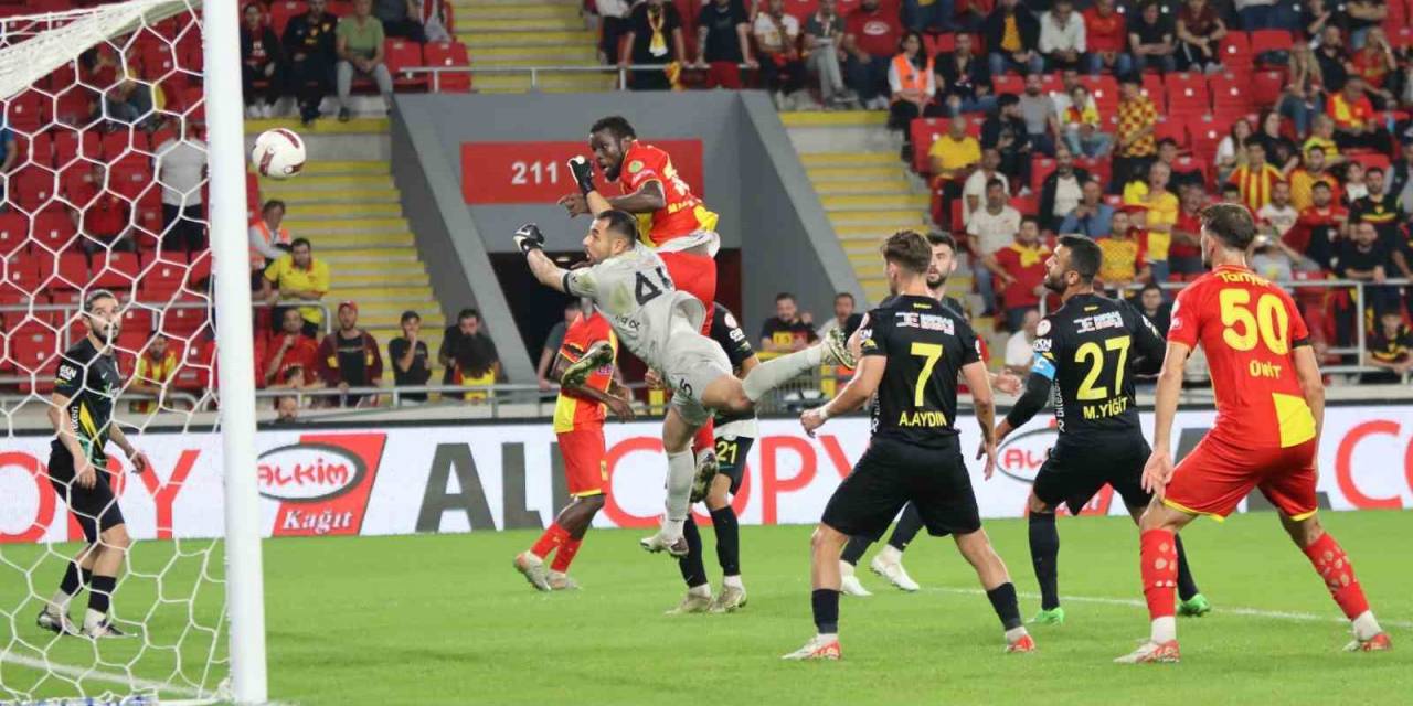 Göztepeli Mame Diouf, Suskunluğunu Bozdu