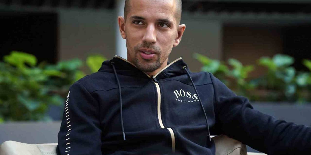 Sofiane Feghouli: "Galatasaray, Şampiyonlar Ligi’nde Gruptan Çıkabilecek Durumda"