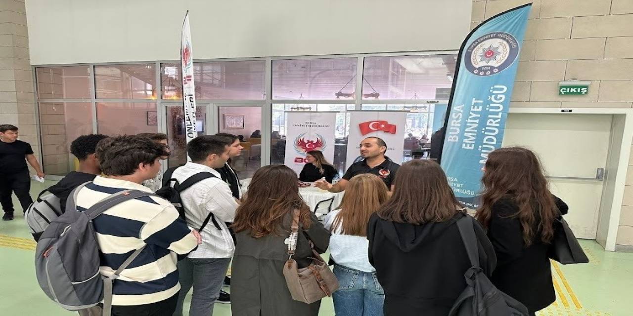 Bursa’da Terörle Mücadele Çerçevesinde Bilgilendirme Etkinliği Düzenlendi