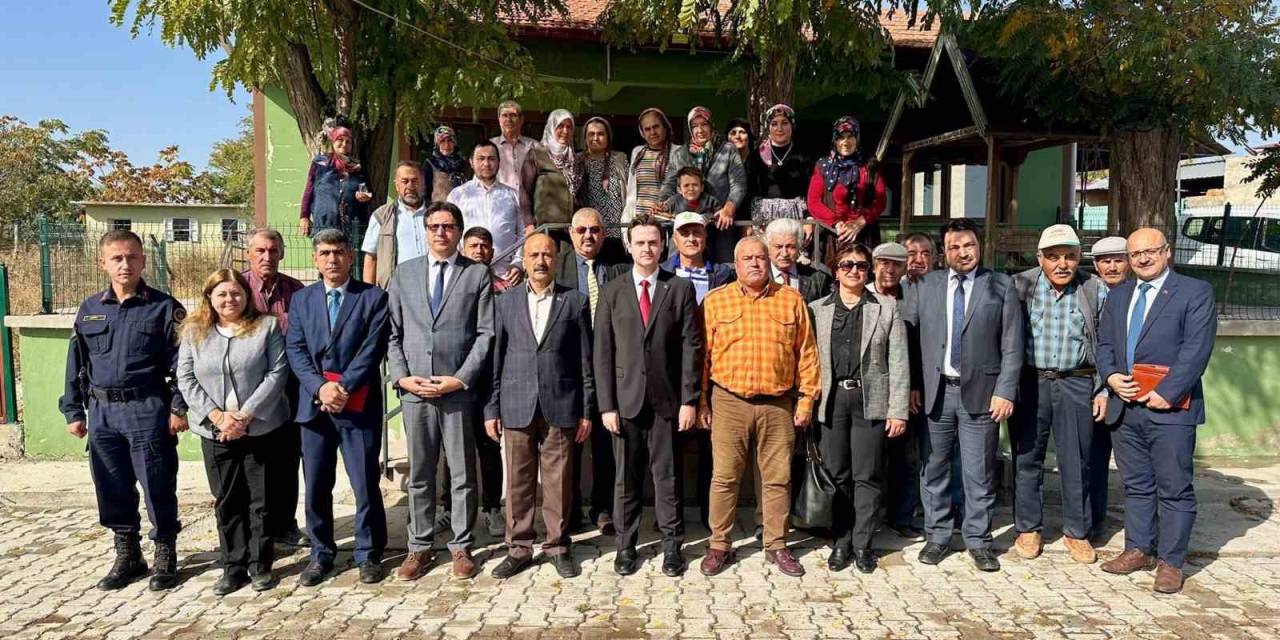 Kaymakam Nas, Taşköprü Köyü Sakinlerini Dinledi