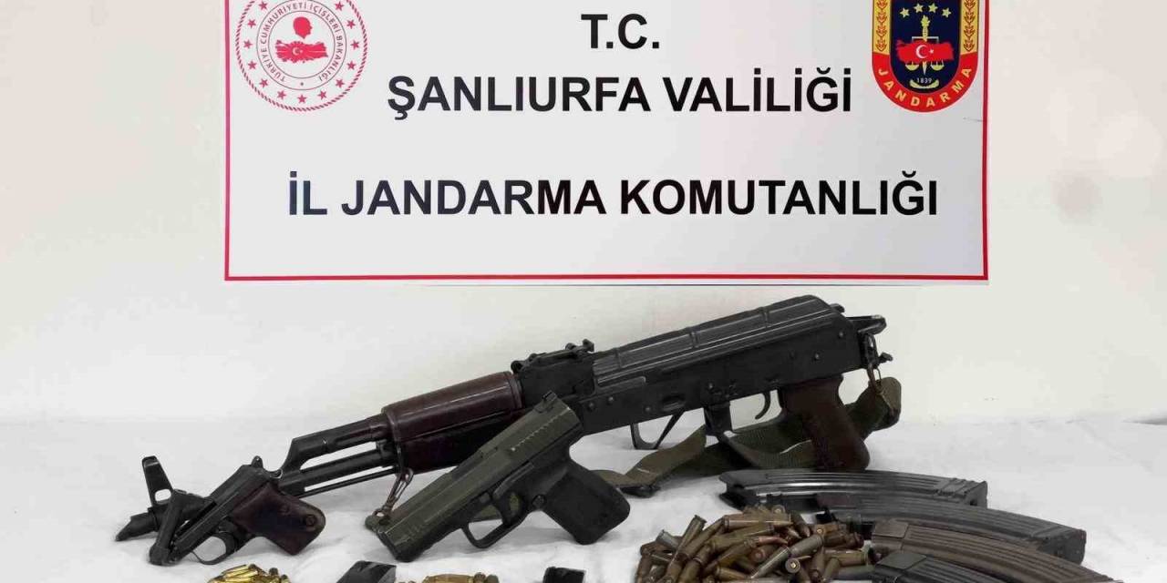 Siverek’te Çok Sayıda Silah Ve Esrar Ele Geçirildi