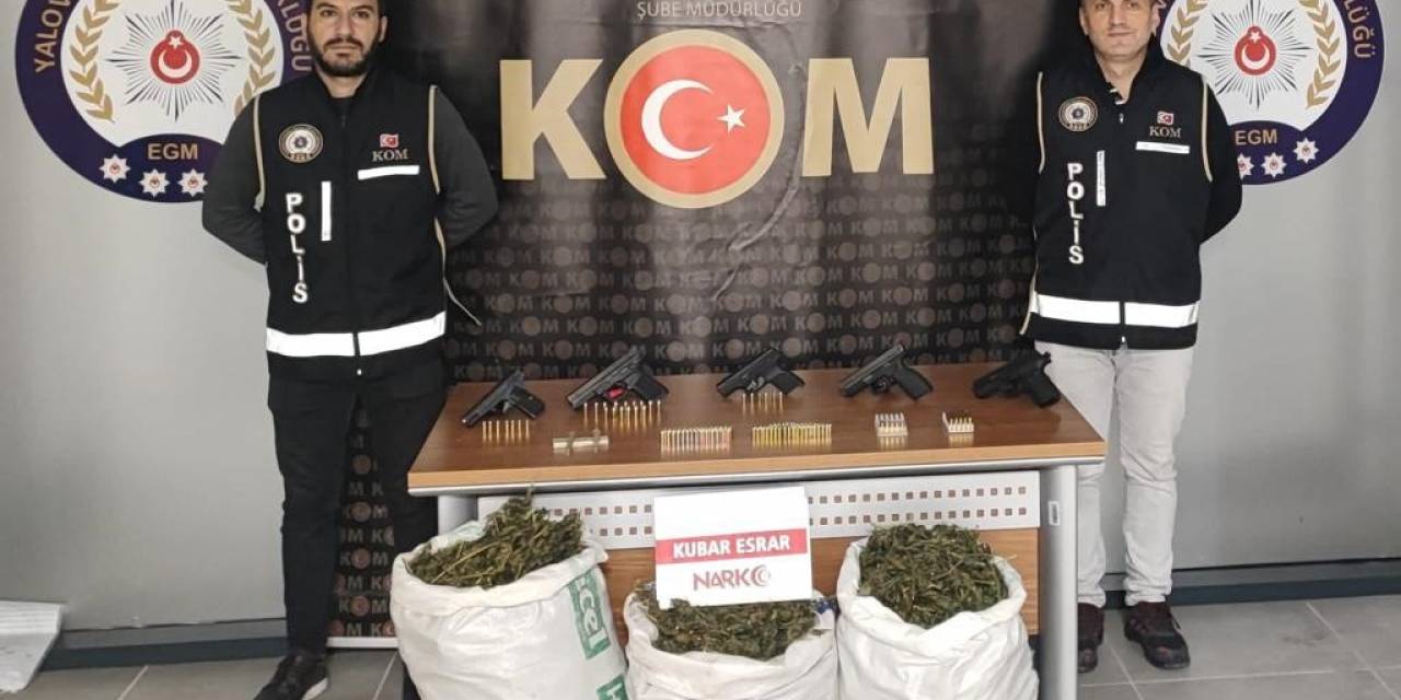 Uyuşturucuyla Mücadelede Spora Verdiği Destekten Dolayı Plaket Almıştı, Kilolarca Uyuşturucuyla Yakalandı