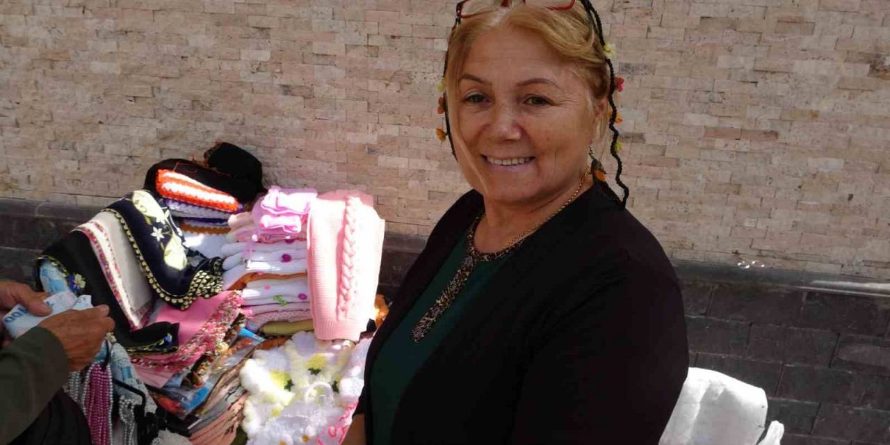 Fedakar Anne: 4 Çocuğuna Hem Annelik Hem Babalık Yaptı