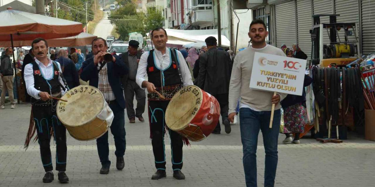 Kastamonu’da Cumhuriyet Coşkusu Davul Zurna İle Kutlandı