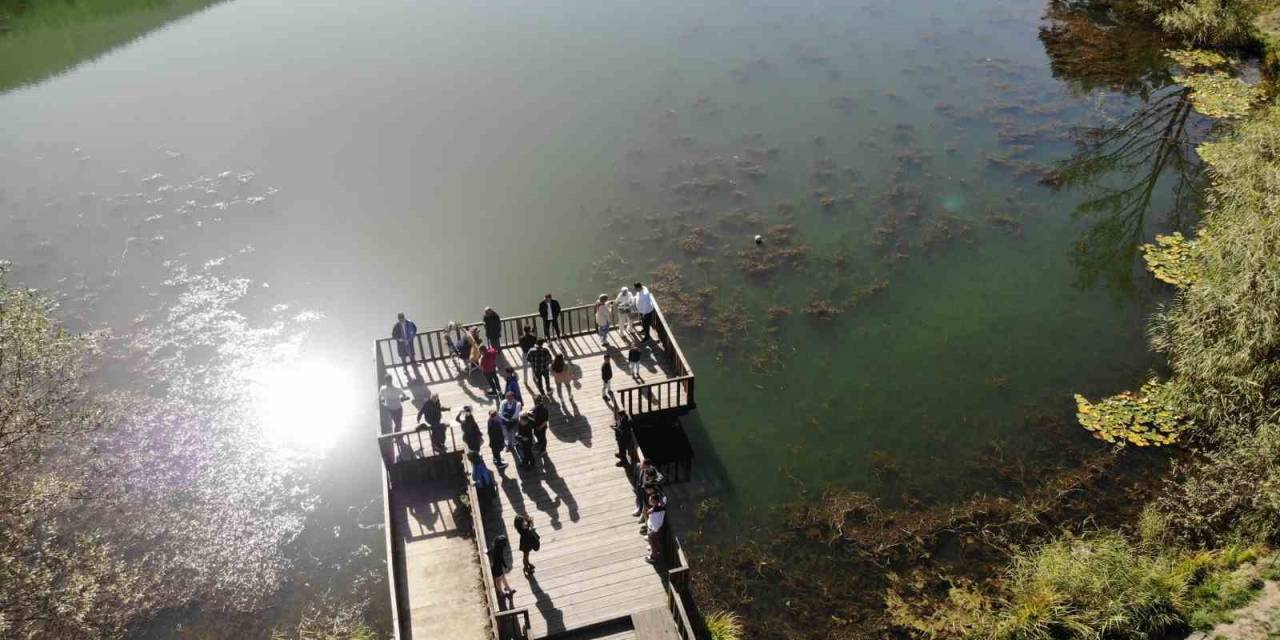 Doğa Harikası Gölcük Tabiat Parkı Temizleniyor