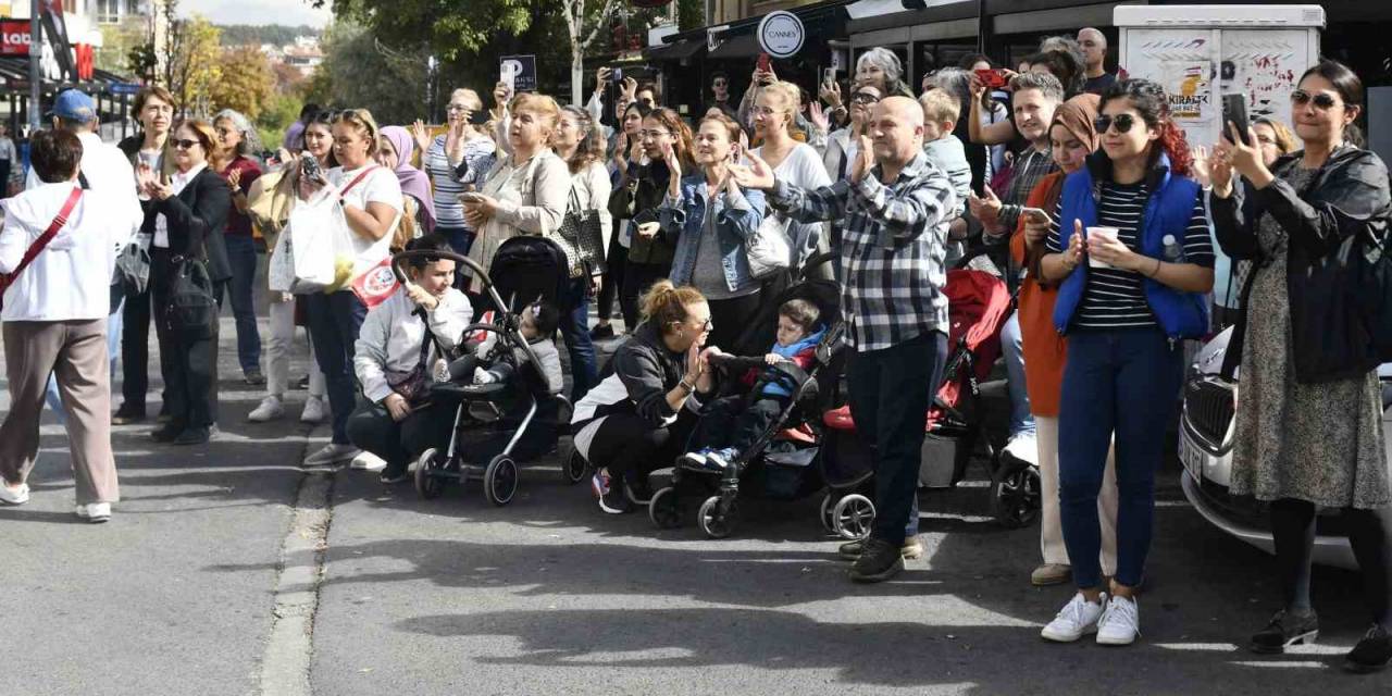 Cumhuriyetin 100’üncü Yılı Başkent Sokaklarında Kutlanıyor