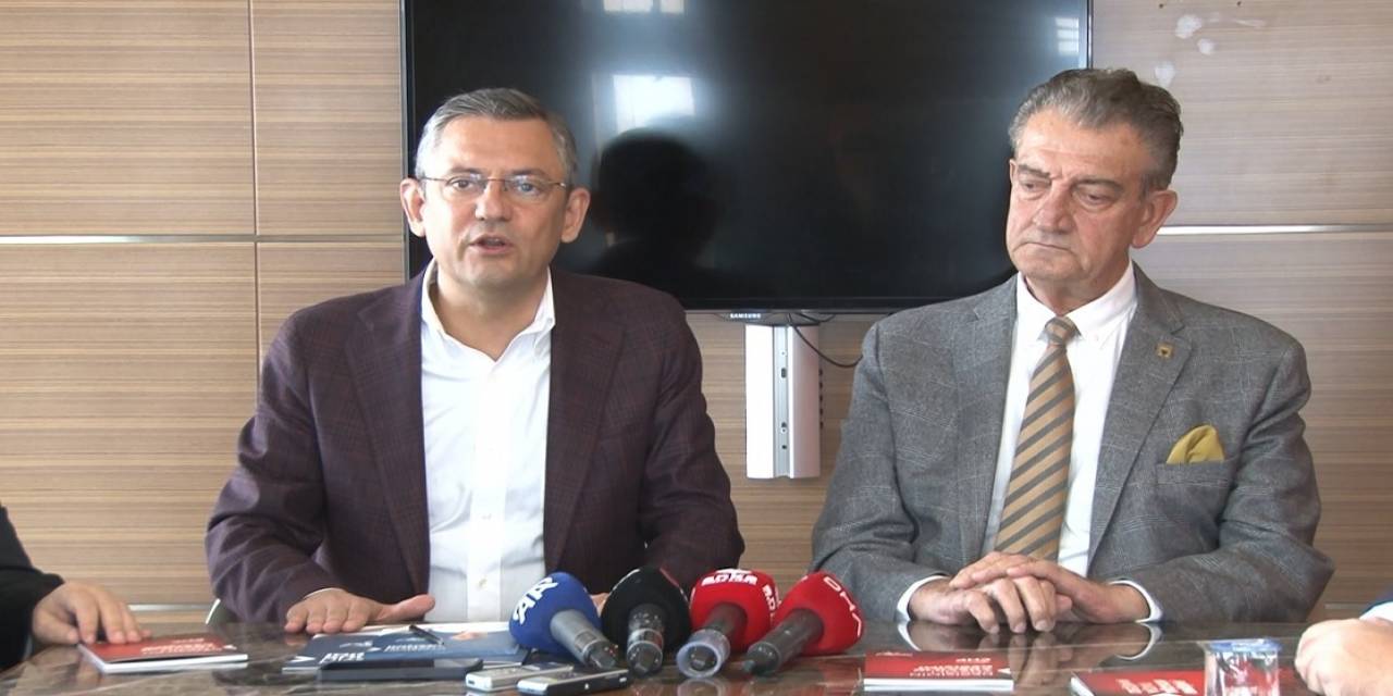 Özgür Özel Delegelere Seslendi: "Aklına, Vicdanına Güvendiğiniz İnsanlarla Konuşun, Gereğini Yapın"