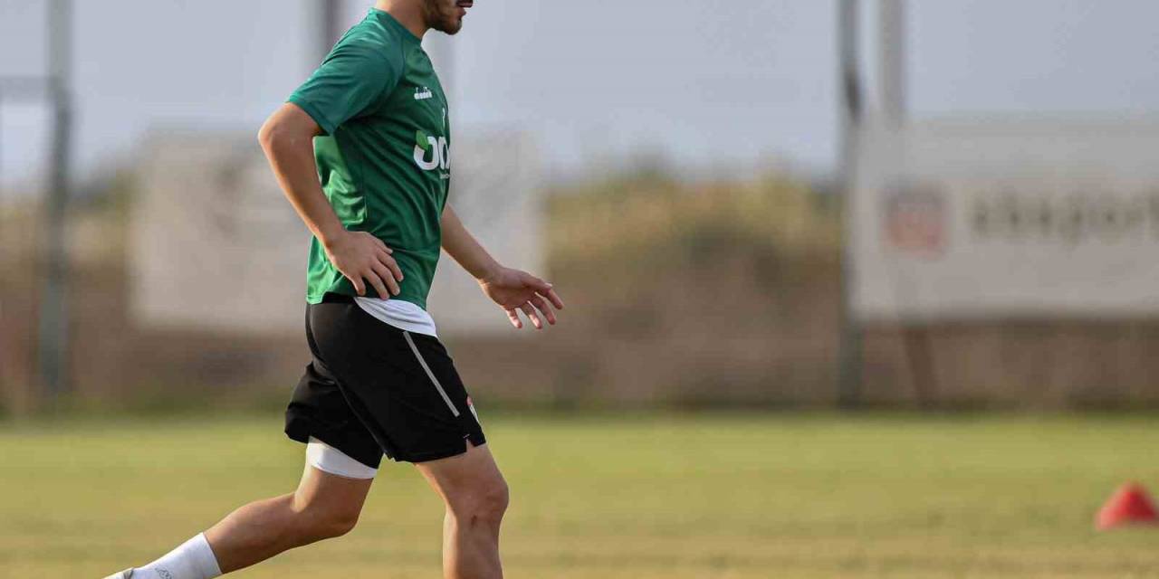 Bursaspor Çalışmalarını Antalya’da Sürdürüyor