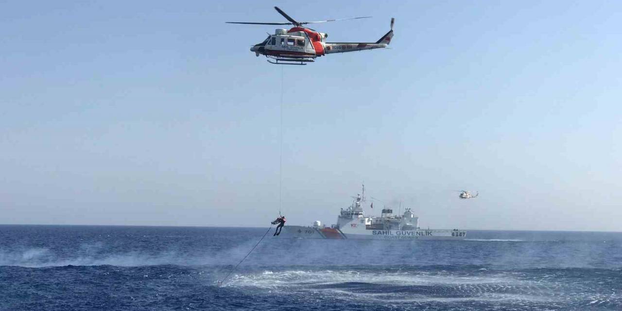 Şehit Teğmen Caner Gönyeli 2023 Tatbikatı’nın Deniz Safhası Nefes Kesti